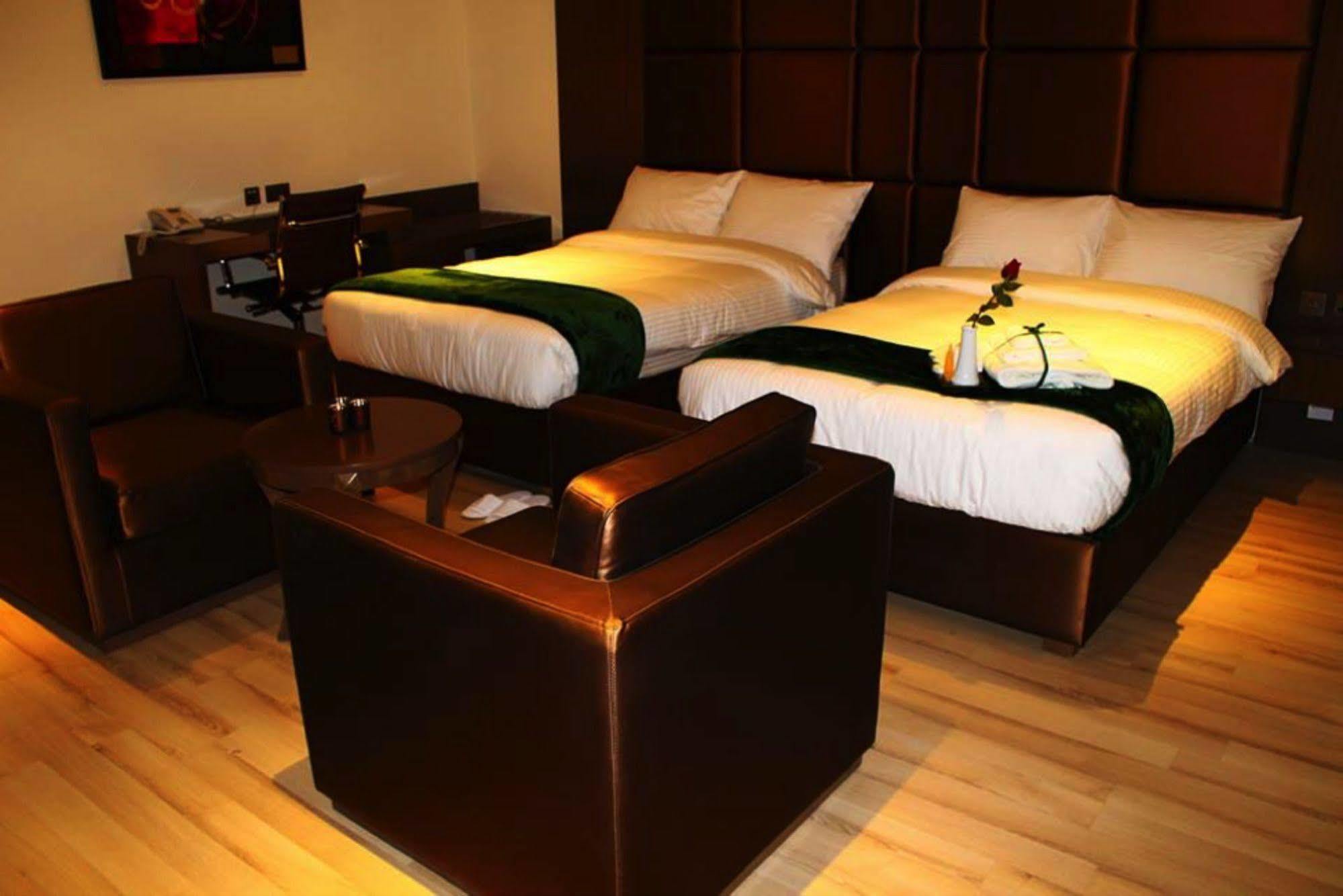 Rawda Hotel Доха Екстер'єр фото